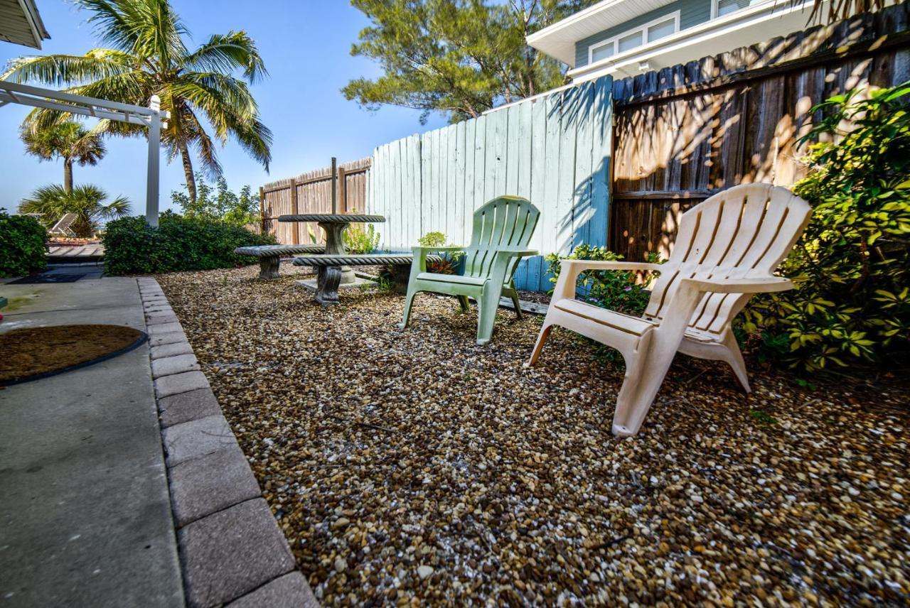 Sun N Fun Beachfront Vacation Rentals Indian Shores Exterior foto